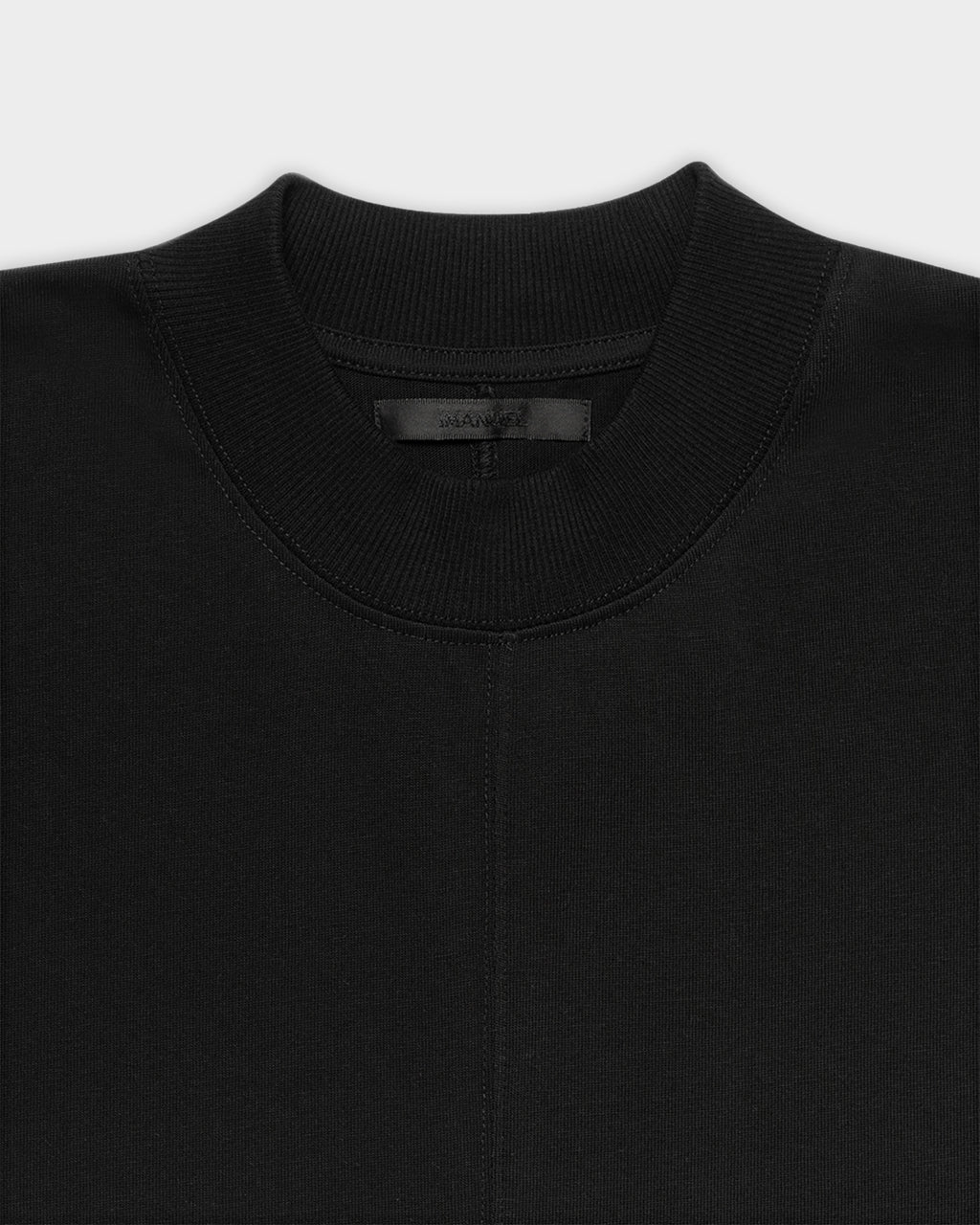 DROP-SHOULDER OVERSIZED T-SHIRT