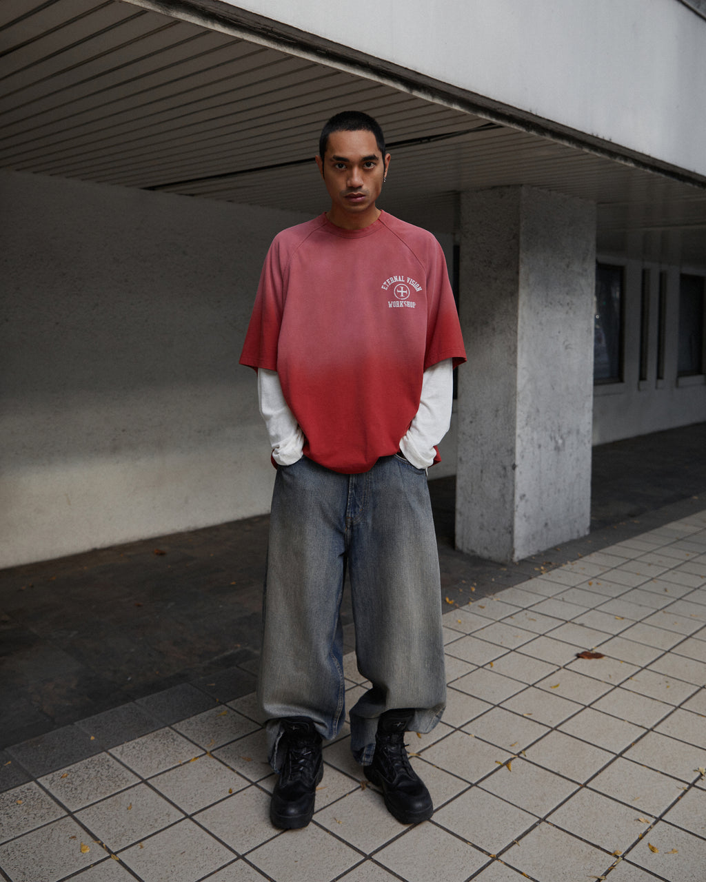 "WORKSHOP” WASHED RAGLAN T-SHIRT